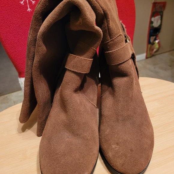GH Bass & Co Brown Suede Knee High Boots size 10 - Picture 3 of 6